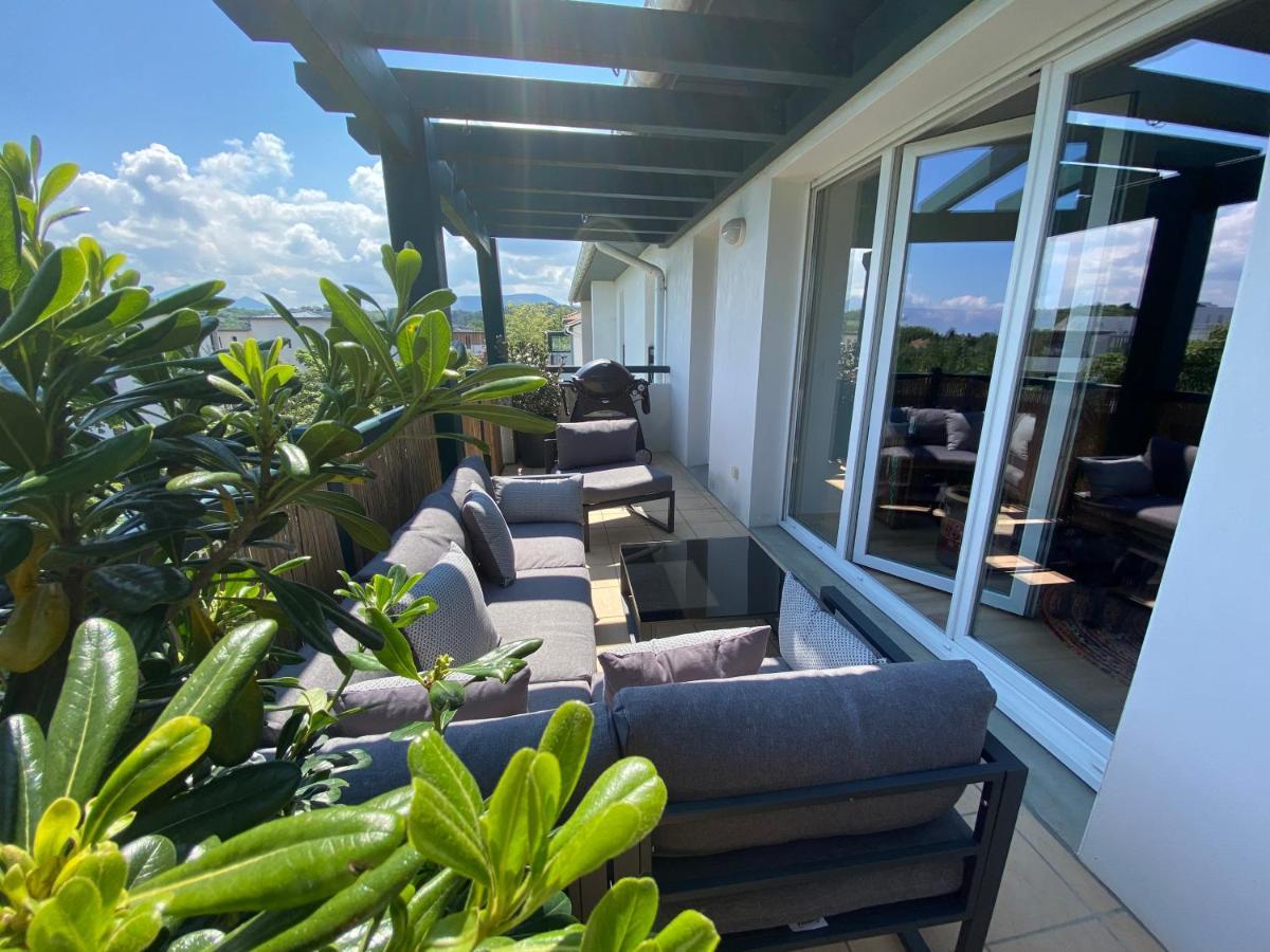 T4 Avec Terrasse Ideal En Famille Ou Entre Amis Hendaye Exteriör bild